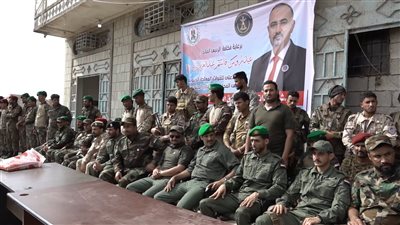 حزام طوق العاصمة عدن يدشن عامه التدريبي بعرض عسكري مهيب 