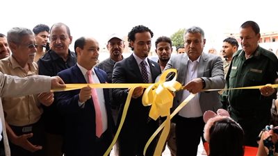 افتتاح قاعة ومسرح ثانوية عدن النموذجية بمديرية دار سعد