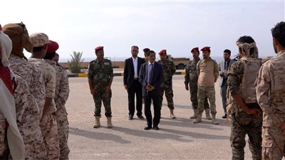 البحسني يطّلع على مستوى التدريبات للكتيبة المستجدة باللواء الأول حرس رئاسي