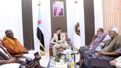 بن عفرار يشيد بالدور الريادي والوطني لكوادر الحزب الاشتراكي 