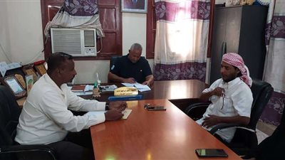 انتقالي سقطرى يطلع على وضع العملية التعليمية بالمحافظة