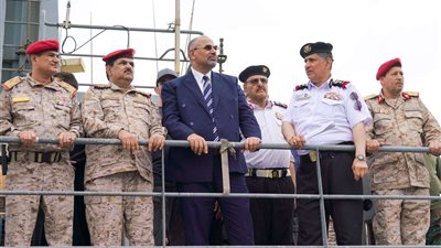 لاستعادة دورها في حماية الملاحة.. الرئيس الزُبيدي يعزز جاهزية البحرية الجنوبية 