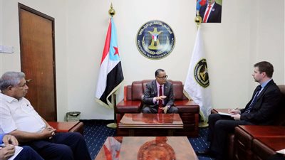 الدكتور الخُبجي يناقش مستجدات الأوضاع السياسية مع القائم بأعمال مدير مكتب المبعوث الأممي بالعاصمة عدن