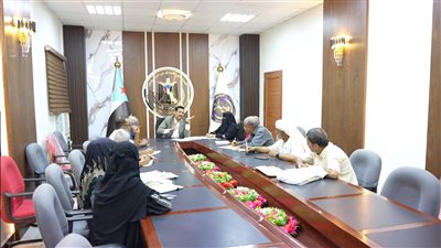 انتقالي العاصمة عدن يعقد لقاءً تشاورياً برؤساء أقسام إدارة الشهداء والجرحى بالمديريات