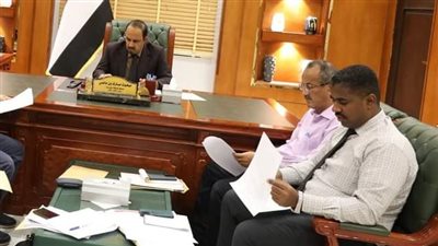 محافظ حضرموت يبحث الخطوات العملية لتحسين أوضاع مستشفى ابن سينا