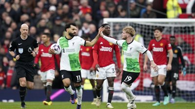 صلاح يسجل هدفا تاريخيا وينقذ ليفربول من الخسارة أمام مانشستر يونايتد