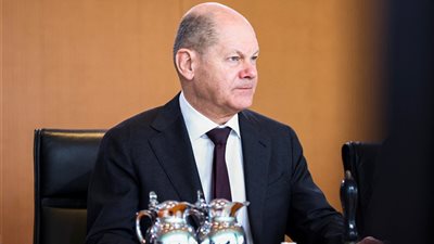 شولتس: الاتحاد الأوروبي يتجه لتصنيف الحرس الثوري الإيراني كمنظمة إرهابية