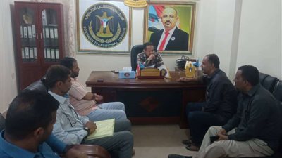 رئيس انتقالي لحج يدعم حملة الصحة والسلامة لضمان بيئة عمل آمنة