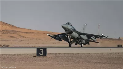 عاجل.. الجيش الأميركي يشتبك مع 5 طائرات مسيّرة فوق البحر الأحمر