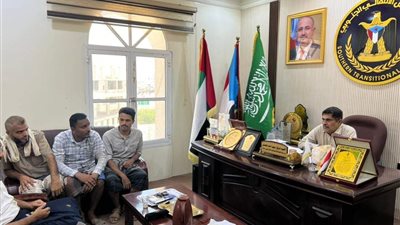 انتقالي حضرموت يناقش مع متعاقدي الاتصالات قرار ميليشيا الحوثي التعسفي بفصلهم