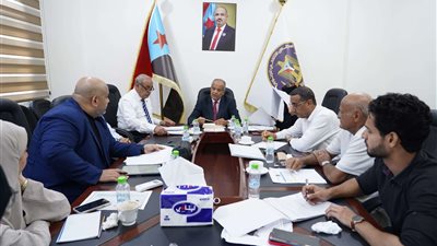 مركز البحوث ودعم القرار يقف أمام الهجمة الإعلامية الممنهجة التي تستهدف القيادة الوطنية الجنوبية