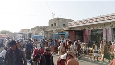 ارتفاع الأسعار يحرم الكثير من أهالي المحفد في أبين عن شراء أضاحي العيد 