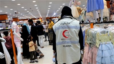 الهلال الإماراتي يدشن نحو ألف أضحية لأسر ذوي الهمم والمحتاجة بحضرموت 