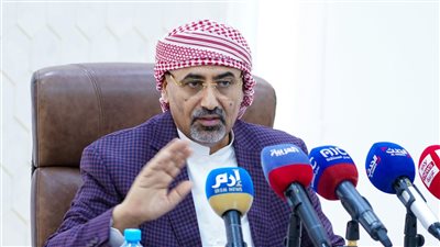 الرئيس الزُبيدي: الحوثيون جماعة إرهابية وسينتهي مشروعها بإجماع عالمي