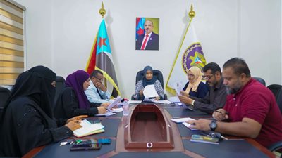 هيئة الإغاثة والأعمال الإنسانية تناقش الوضع الإنساني في الجنوب وتداعياته