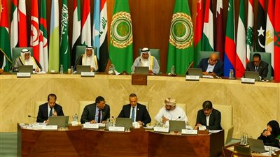 البرلمان العربي يؤكد دعمه لقرارات مجلس القيادة بشأن الحفاظ على الاستقرار المالي والنقدي