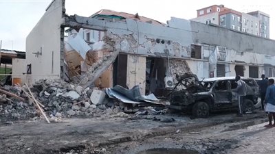 مقتل 11 شخصاً بانفجار سيارة ملغومة وسط مقديشو