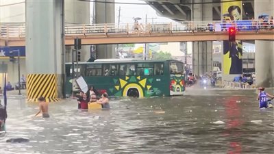 إجلاء 300 ألف شخص في الصين [VHX إعصار غايمي 