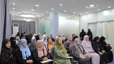 الأمانة العامة تعقد محاضرة سياسية بعنوان 