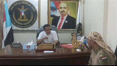 الحالمي والحبة يناقشان سبل معالجة قضايا الأراضي في لحج