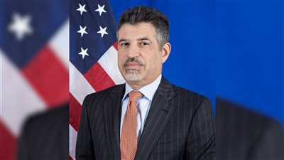 السفير الأمريكي: الاتهامات الحوثية للموظفين الأمميين المعتقلين في سجونها باطلة