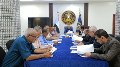 الأمانة العامة تناقش تقرير المشهد السياسي على الساحة الوطنية الجنوبية