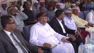 عضو هيئة الرئاسة آل عفرار يصل سقطرى وسط حضور جماهيري كبير 