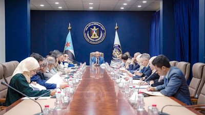 هيئة الرئاسة تؤكد على ضرورة توجيه نشاط الإرشاد الديني للتصدي للأفكار الحوثية والإرهابية