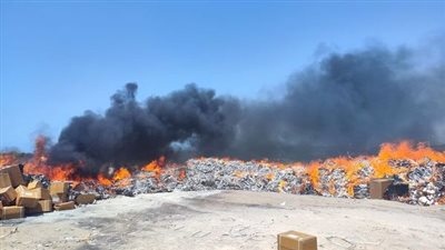 العاصمة عدن.. القضاء والأمن يتكاتفان لإتلاف 6 حاويات أدوية مخالفة 