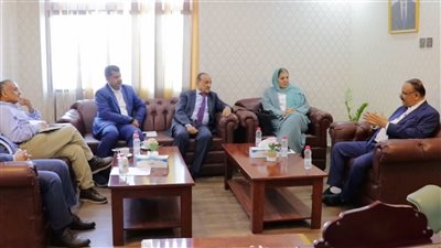 وزير النقل يبحث مع ممثل الأمم المتحدة تدخلات مشاريع المانحين 