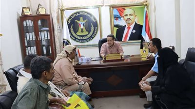 رئيس تنفيذية انتقالي لحج يلتقي مدير إدارة مكتب التربية بالحوطة