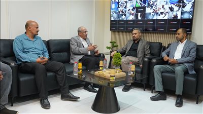 الكثيري يؤدي واجب العزاء لرئاسة ومنتسبي قطاع الإذاعة والتلفزيون بفقيد الإعلام صالح الناخبي