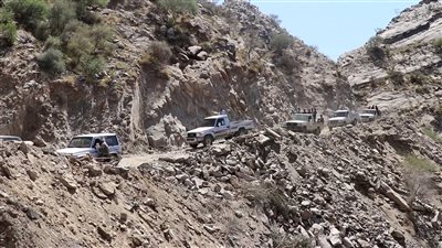 تقرير.. استكمال المرحلة الأولى من شق طريق الشهيد علي شريبه في منطقة جبل القضاة