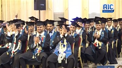 العلوم الإدارية بجامعة عدن تحتفي بتخرج الدفعة الـ 48 من قسم المحاسبة 