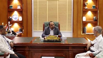 بن ماضي يبحث مع الغرفة التجارية بحضرموت ومركز الدراسات والإعلام الاقتصادي جوانب التعاون 