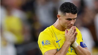 رونالدو يهدر ركلة جزاء في وقت قاتل ويتسبب في إقصاء النصر من كأس السعودية (فيديو)