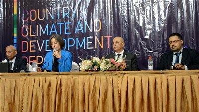 البنك الدولي يحذر من تدهور الأراضي الزراعية بسبب التغيرات المناخية والصراع