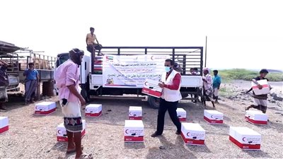 بدعم إماراتي.. اعتماد 23 ألف سلة غذائية لمحافظة شبوة 