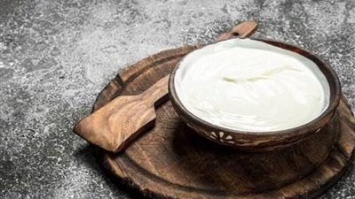 يقوي المناعة ويحسن الهضم.. فوائد اللبن الرائب لصحة الجسم