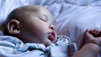 8 خطوات بسيطة لضمان نوم هادئ لطفلك كل ليلة