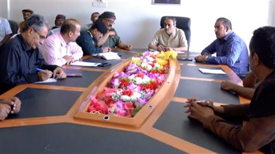 محلي شبوة يطالب بدعم عاجل لمواجهة تدفق المهاجرين غير الشرعيين