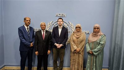 فريق الحوار الوطني الجنوبي يلتقي مدير مكتب المبعوث الأممي في العاصمة عدن