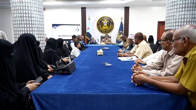 الأمانة العامة تكرّم الطلاب والمعلمين المتميزين في محافظة لحج