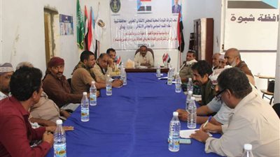 انتقالي بيحان ينظم ندوة سياسية توعوية لأعضاء القيادة المحلية بالمديرية