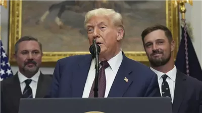 الرئيس ترامب يأمر بنشر غواصتين نوويتين قرب روسيا