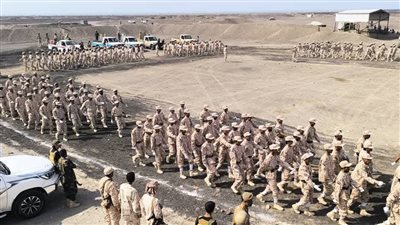 عرض عسكري مهيب لوحدات اللواء الثاني دعم وإسناد يجسد الجاهزية القتالية العالية