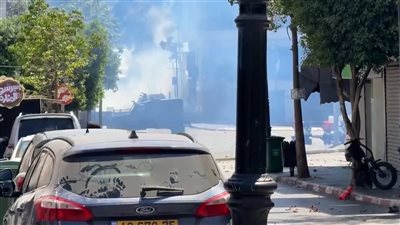 الجيش الإسرائيلي يقتحم نابلس ويفرض حصاراً على بلدتها القديمة