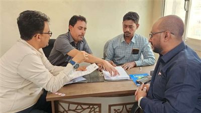 فريق التوجيه والرقابة الرئاسي يطلع على سير عمل الإدارات التنفيذية في انتقالي سقطرى