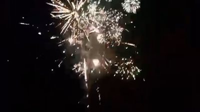 أبطال قواتنا المسلحة بجبهة كرش يطلقون ألعاب نارية احتفاءً بذكرى أكتوبر المجيدة