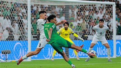 التصفيات الآسيوية لكأس العالم 2026..  السعودية يتعادل مع العراق ويتأهل الى المونديال  